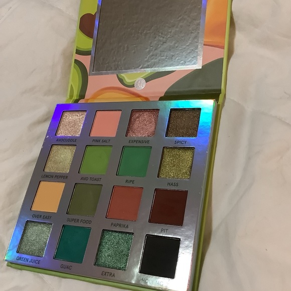 BH Cosmetics Avocado Toast Palette - Picture 2 of 7